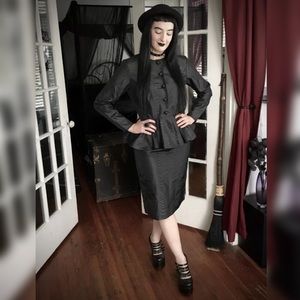 *SOLD* Anne Klein suit vintage 80s skirt top 8/10 S/M goth peplum pinup sets